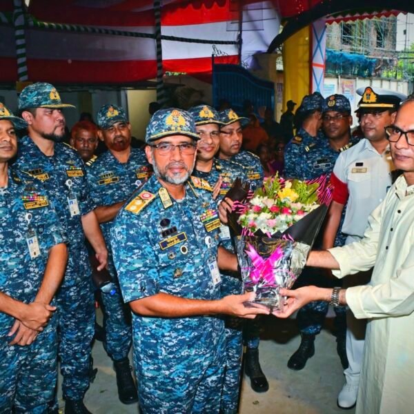 Dhaka Naval Area Commander Visits Puja Mandaps to Ensure&hellip;
