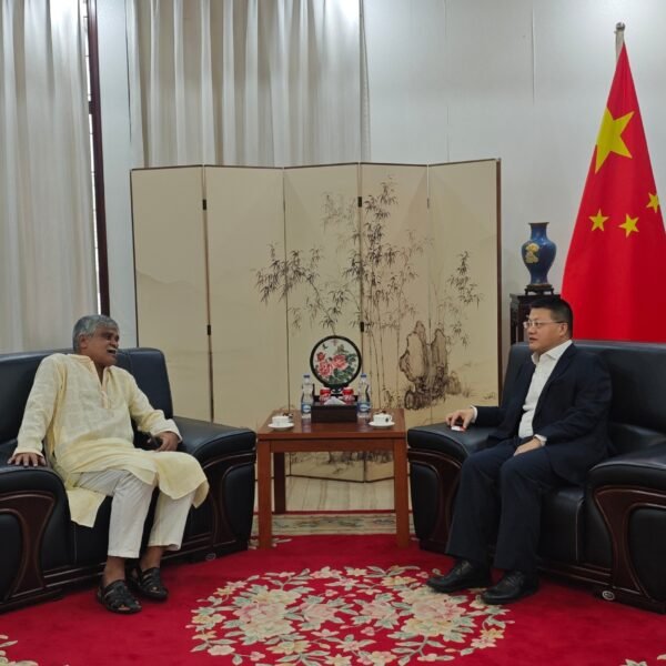 China Ambassador Meets Leaders of Communist Party of Bangladesh