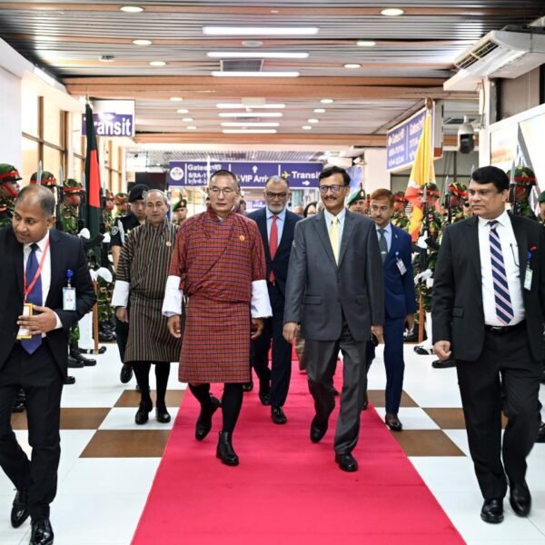 Bhutan Prime Minister Tshering Tobgay Leaves Bangladesh