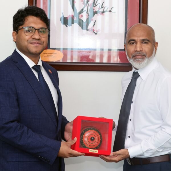 Bangladesh High Commissioner pays courtesy call on Maldives Education&hellip;