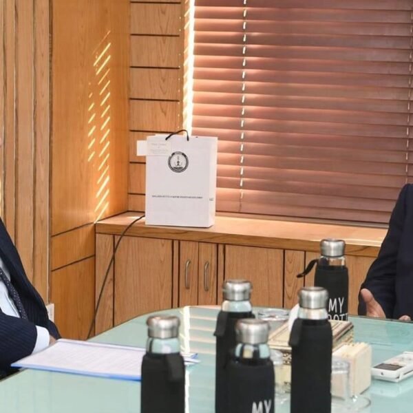 Pakistan High Commissioner pays courtesy call on Shipping Advisor