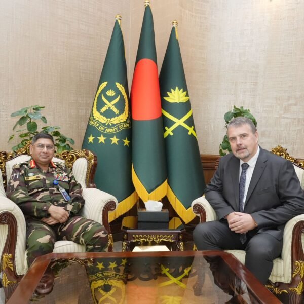 European Union Ambassador pays courtesy call on Army Chief