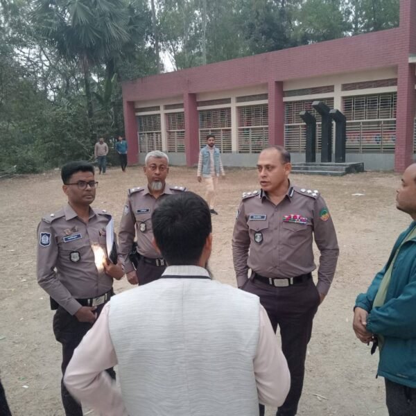 GMP Commissioner Md. Israil Howlader visits polling stations in…