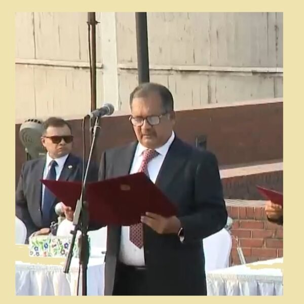 Zahir Uddin Swapan sworn in as Information and Broadcasting…