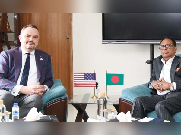 US Ambassador meets Minister of Posts, Telecommunications and Information…