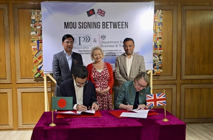 Bangladesh and United Kingdom Sign…