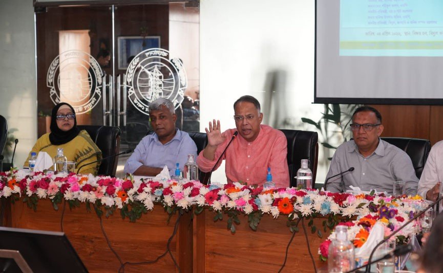 Energy Minister seeks cooperation from&hellip;